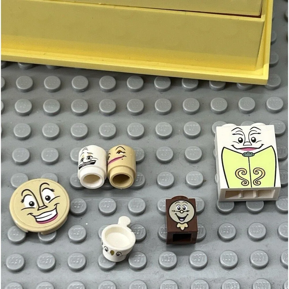 LEGO Disney Princess 43177 Belle’s Storybook Adventure Book With Some Pieces